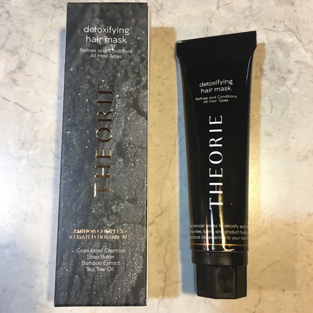 🆕 THEORIE HAIR CARE
Detoxifying Hair Mask